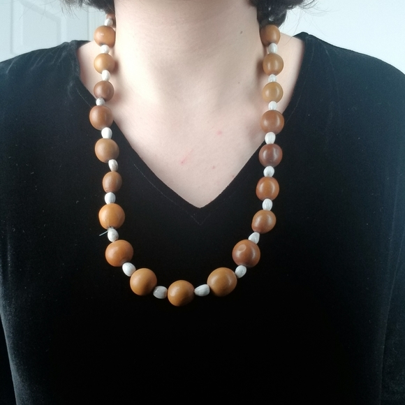 PRICE DROP Vintage 60s Hippie Seed Love Beads Necklace - Picture 3 of 4